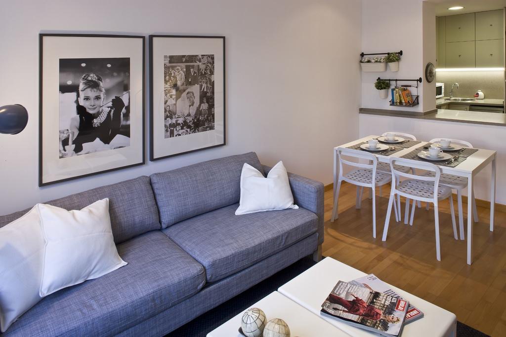 Flateli Lluria Barcelona Værelse billede